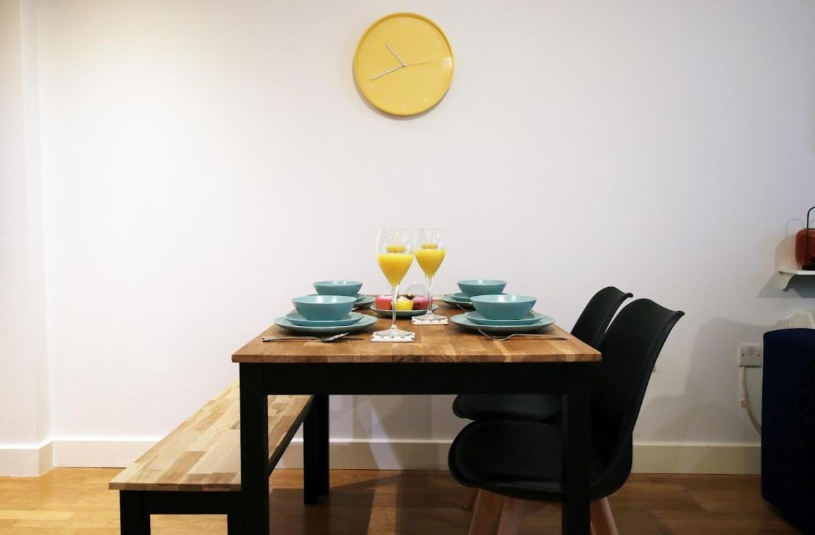 Bright 1Bedroom Apartment, Central Location With Balcony 브리스틀 외부 사진