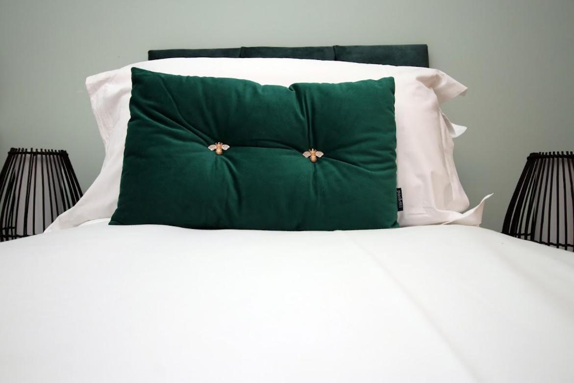 Hamilton Court 1Bedroom Apartment, Bright And Central Location With Balcony And Wi-Fi 브리스틀 외부 사진